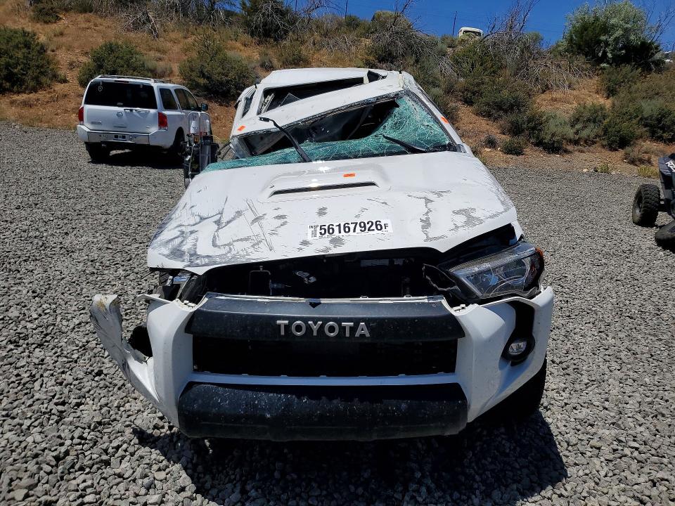 2021 Toyota 4runner VIN JTERU5JR9M5926410 COPART salvage auction — ROLLOVER, Ca - Salvage Certificate, sold $3,850 on 2026-07-30 (photo 5)