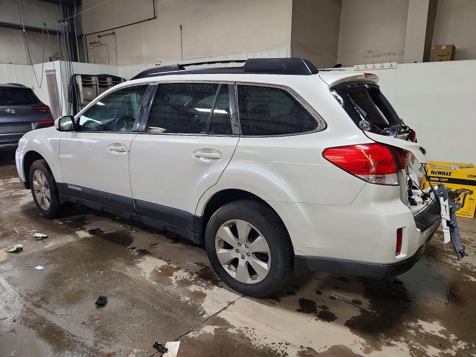 2011 Subaru Outback VIN 4S4BRBCC1B3328699 COPART salvage auction — REAR END, Co - Public - Salvage Title, sold $400 on 2026-07-09 (photo 2)