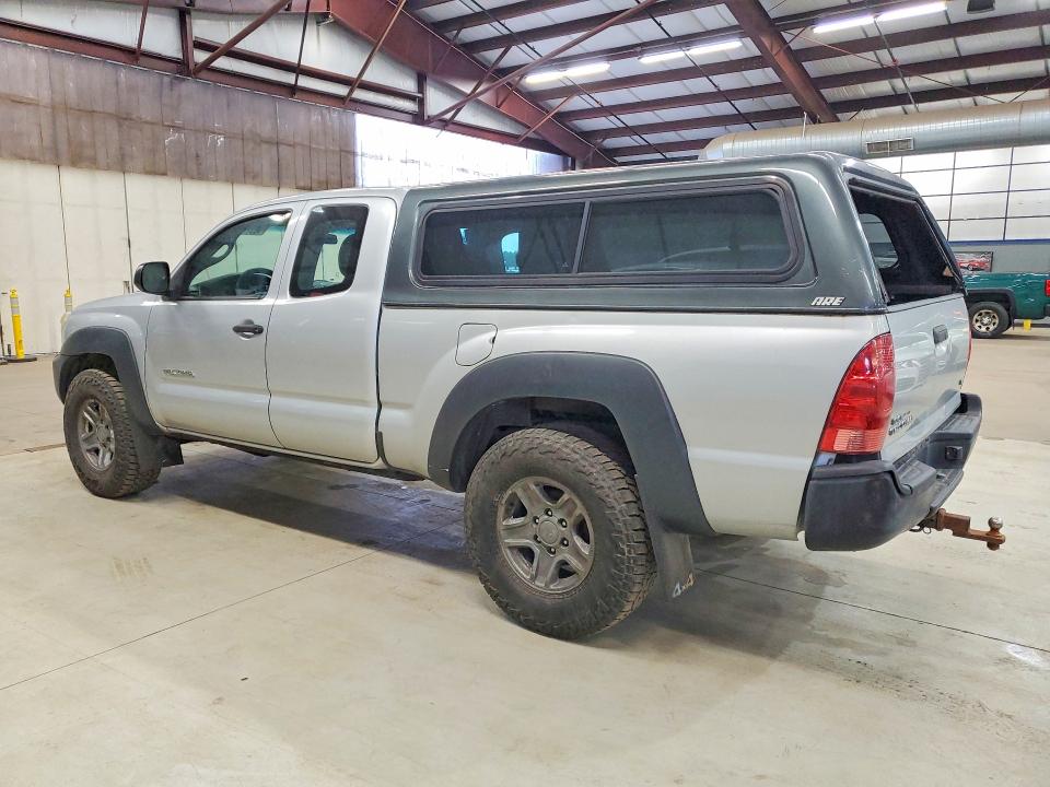 2013 Toyota Tacoma VIN 5TFUU4EN9DX054086 COPART salvage auction — MINOR DENT/SCRATCHES, VT - CERTIFICATE OF TITLE, sold $17,100 on 2026-07-31 (photo 2)