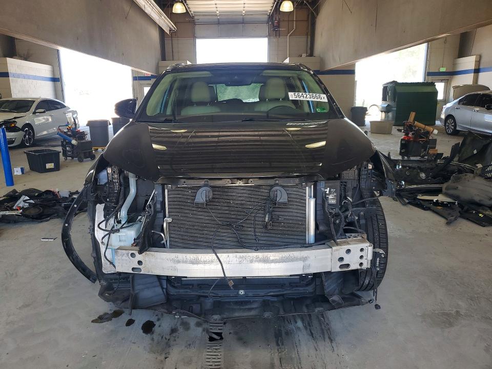 2019 Toyota Highlander VIN 5TDJZRFH9KS571711 COPART salvage auction — SIDE, Va - Cert Of Title - Salvage, sold $7,200 on 2026-07-10 (photo 5)