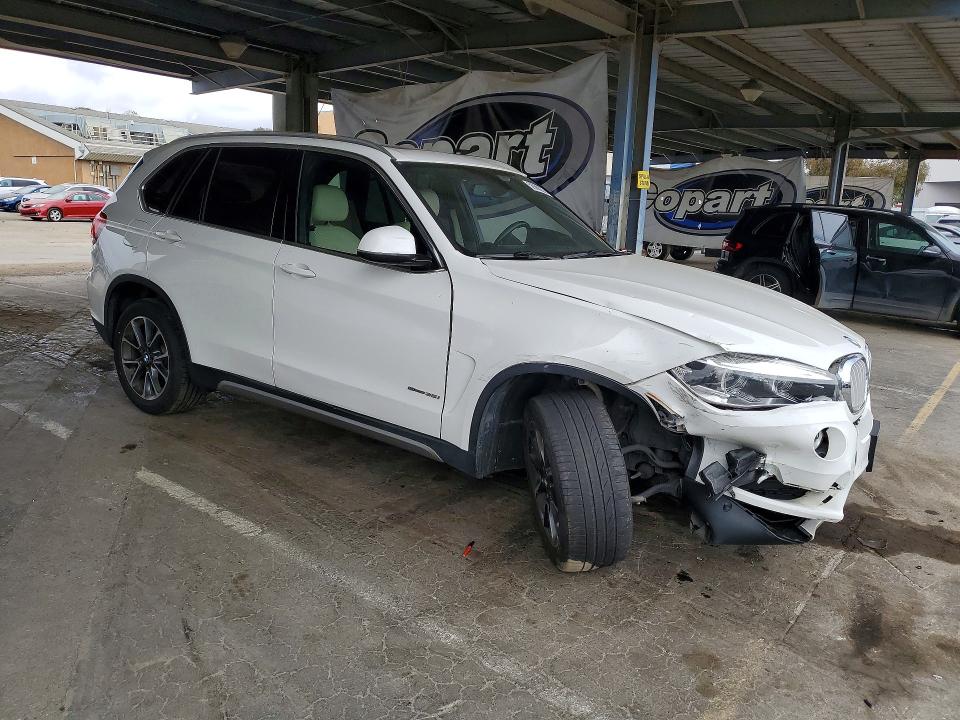 2017 BMW X5 VIN 5UXKR2C32H0X04646 COPART salvage auction — FRONT END, Ca - Dis/Dlr/Exp App For Dup Clean, sold $1,400 on 2026-07-09 (photo 4)
