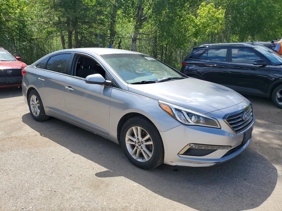 2017 Hyundai VIN 5NPE24AF8HH459981 COPART salvage auction — MINOR DENT/SCRATCHES, On - Permit No Brand - Unfit, sold $2,450 on 2026-07-03 (photo 4)