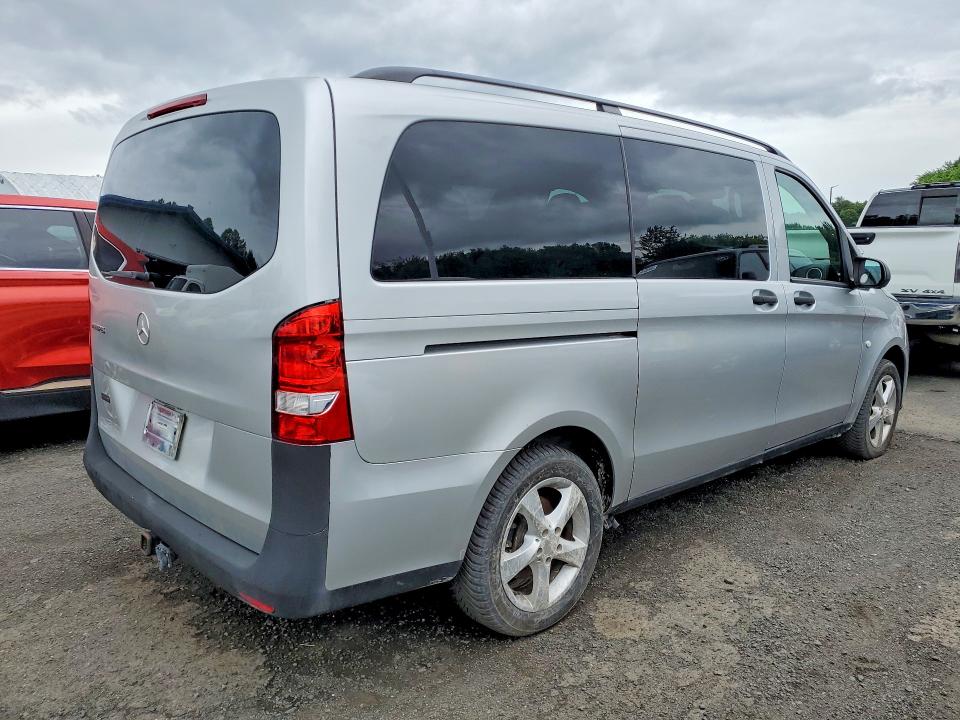 2016 Mercedes-benz Metris VIN WD4PG2EE4G3086454 COPART salvage auction — MINOR DENT/SCRATCHES, Tx - Certificate Of Title (P), sold $9,900 on 2026-07-30 (photo 3)