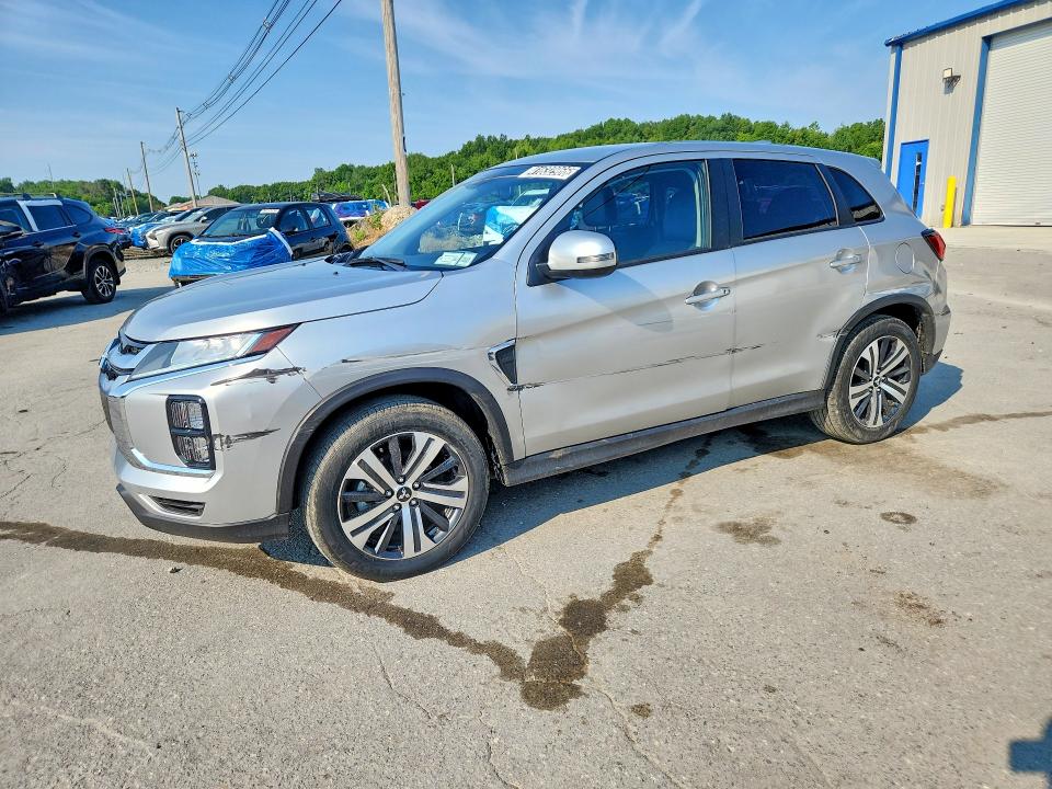 2025 Mitsubishi Outlander sport VIN JA4ARUAU5SU008233 COPART salvage auction — FRONT END, NY - CERTIFICATE OF TITLE, sold $13,400 on 2026-07-08 (photo 1)