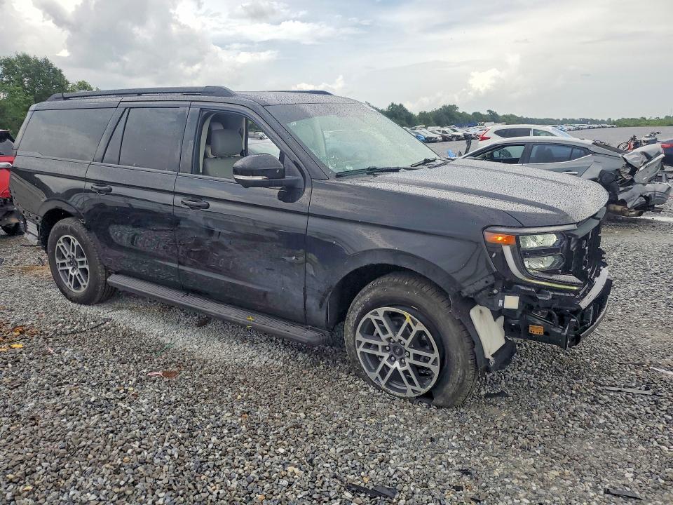 2026 Ford Expedition VIN 1FMJK1H87TEA16701 COPART salvage auction — ALL OVER, Tx - Salvage Vehicle Title, sold $19,500 on 2026-07-27 (photo 4)