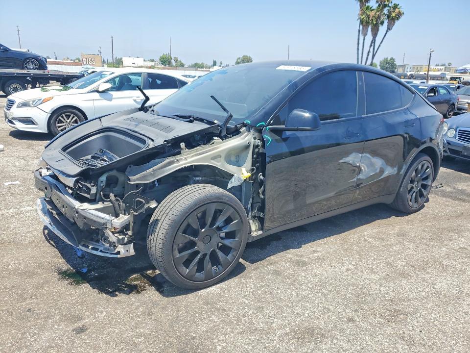 2025 Tesla VIN 7SAYGDED2SF263423 COPART salvage auction — FRONT END, CA - SALVAGE CERTIFICATE, sold $10,000 on 2026-07-31 (photo 1)