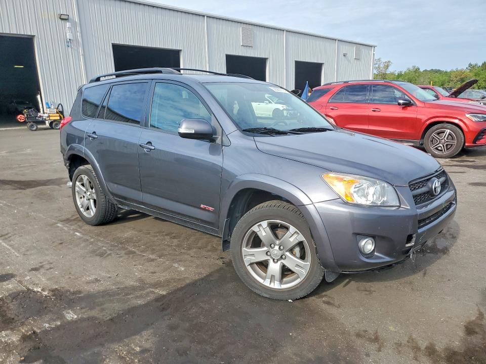 2011 Toyota Rav4 VIN JTMRF4DV0B5048042 COPART salvage auction — REAR END, Fl - Cert Of Title Slvg Rebuildable, sold $3,850 on 2026-07-08 (photo 4)