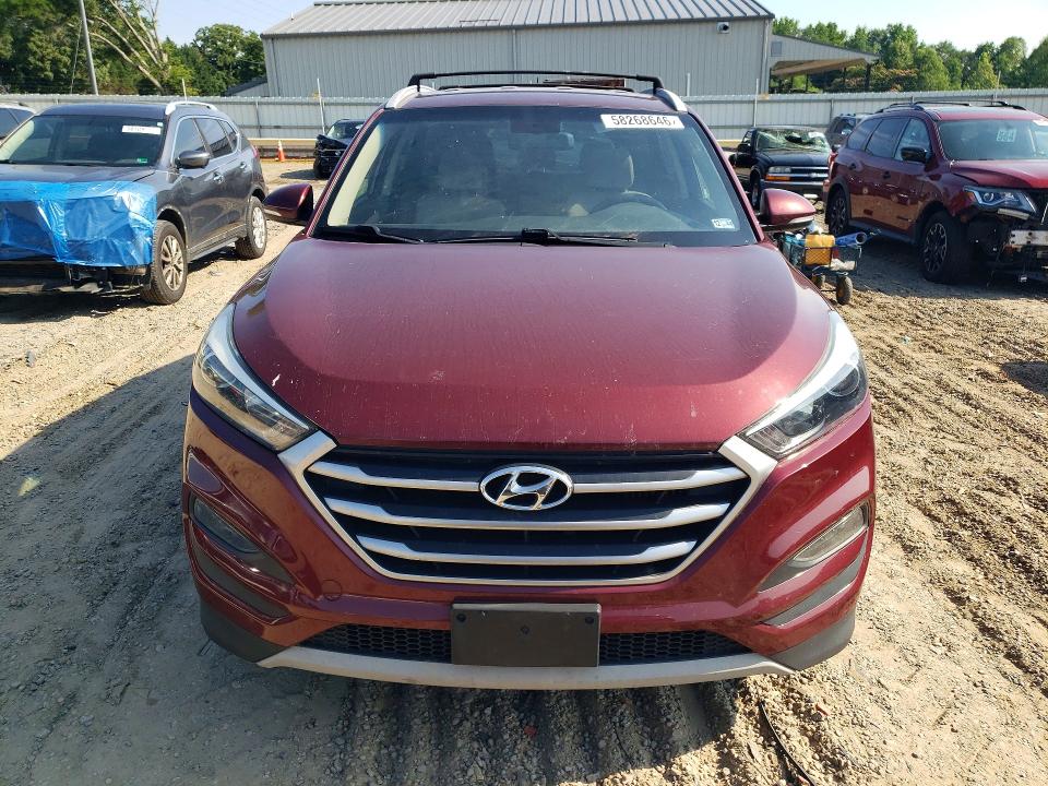 2017 Hyundai Tucson VIN KM8J3CA24HU291311 COPART salvage auction — MINOR DENT/SCRATCHES, Va - Certificate Of Title, sold $2,200 on 2026-07-14 (photo 5)