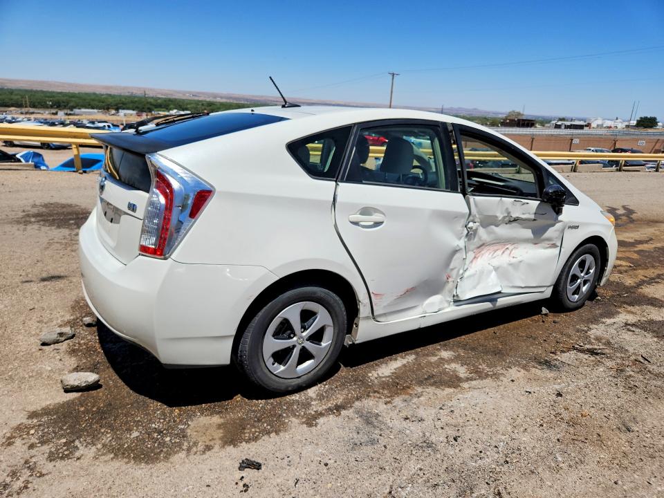 2014 Toyota Prius VIN JTDKN3DU7E1764535 COPART salvage auction — SIDE, Nm - Cert Of Title-Salvage, sold $1,100 on 2026-07-30 (photo 3)