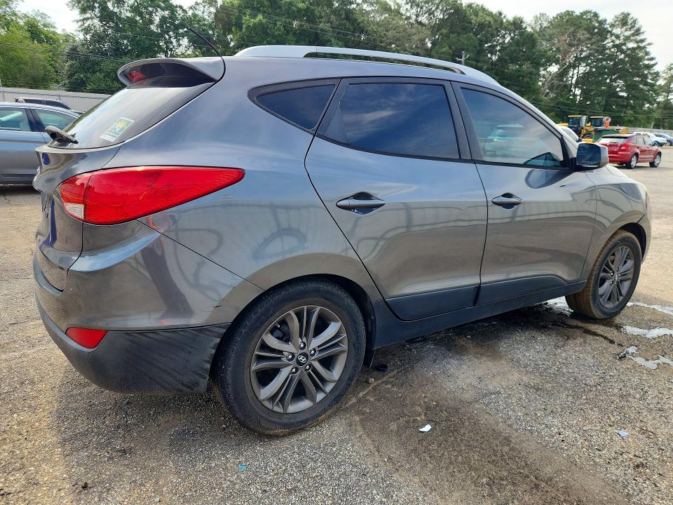 2015 Hyundai Tucson VIN KM8JU3AG4FU054923 COPART salvage auction — SIDE, Fl - Cert Of Title Slvg Rebuildable, sold $650 on 2026-07-13 (photo 3)