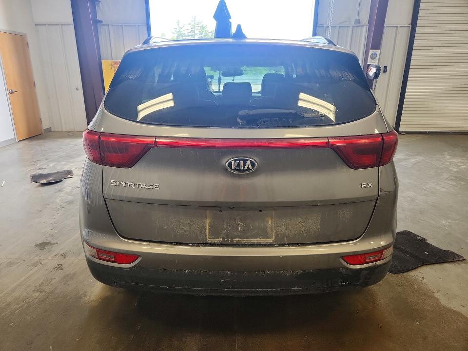 2018 Kia Sportage VIN KNDPNCAC7J7422740 COPART salvage auction — FRONT END, WV - CERTIFICATE OF TITLE, sold $3,500 on 2026-08-02 (photo 6)