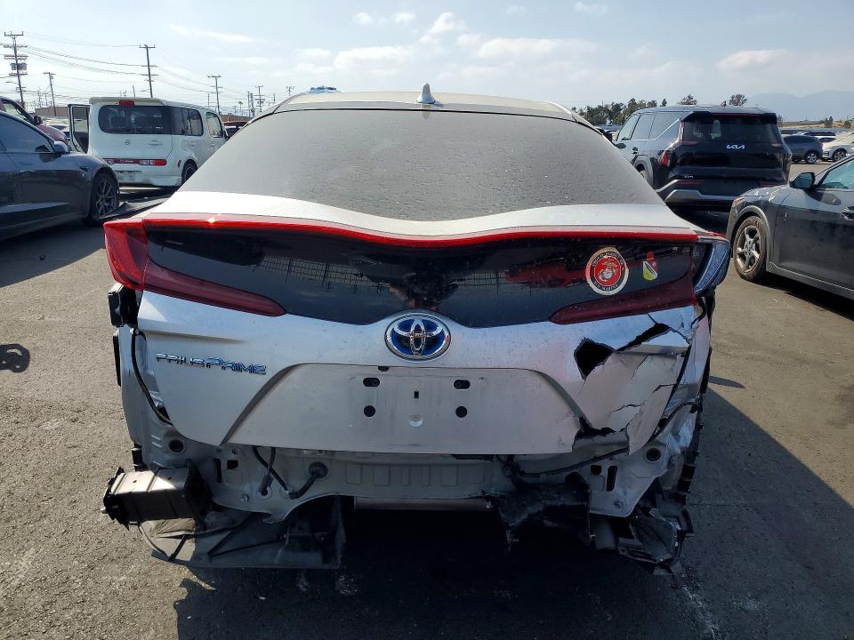 2017 Toyota Prius VIN JTDKARFPXH3037730 COPART salvage auction — REAR END, Ca - Salvage Certificate, sold $7,200 on 2026-08-19 (photo 6)