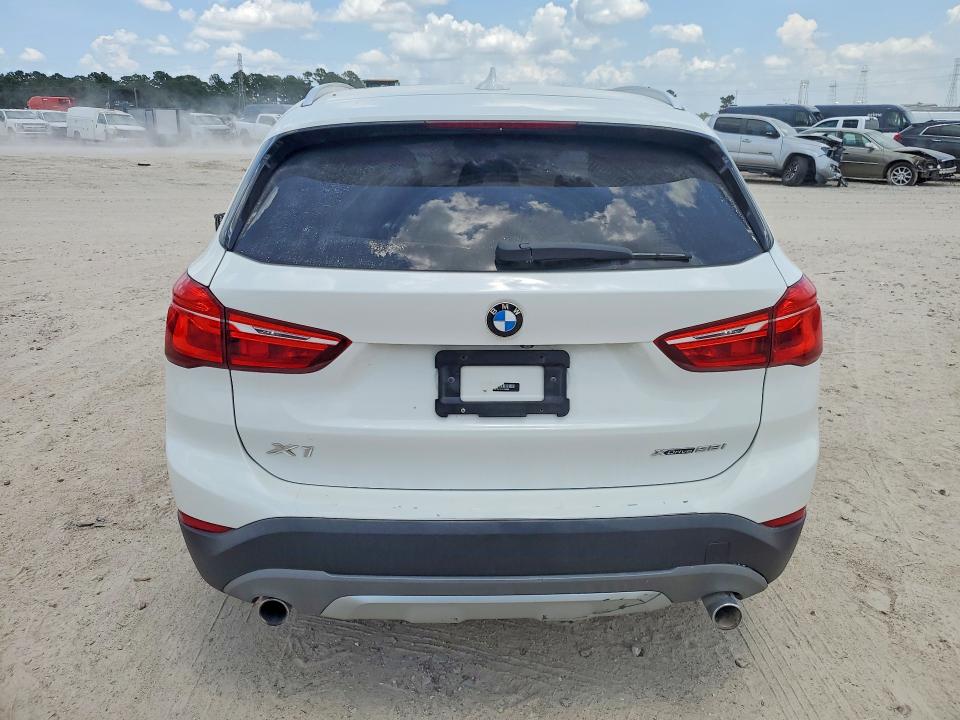 2018 BMW VIN WBXHT3C37J3H33086 COPART salvage auction — MINOR DENT/SCRATCHES, Tx - Certificate Of Title, sold $2,700 on 2026-07-21 (photo 6)