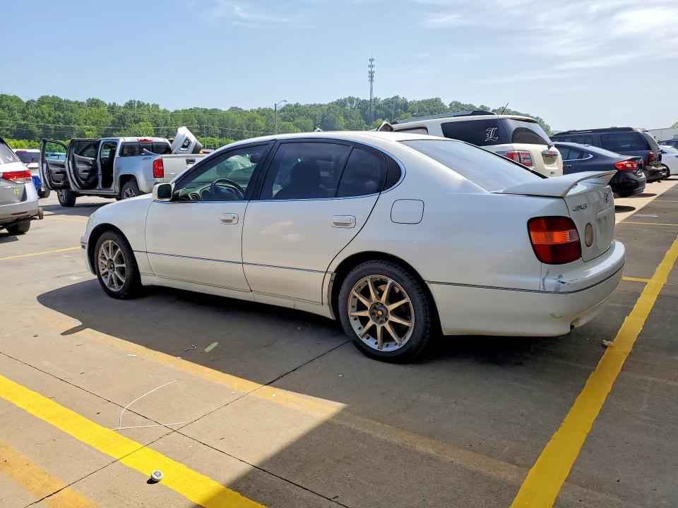 2000 Lexus Gs 400 VIN JT8BH68X2Y0022680 COPART salvage auction — MINOR DENT/SCRATCHES, KY - CERTIFICATE OF TITLE, sold $300 on 2026-07-16 (photo 2)