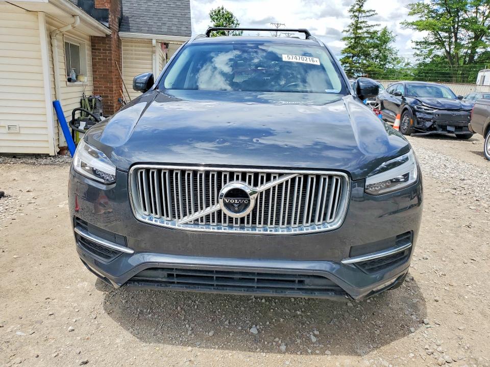 2016 Volvo Xc90 VIN YV4A22PL9G1025989 COPART salvage auction — HAIL, Oh - Cert Of Title-Salvage, sold $1,600 on 2026-07-15 (photo 5)