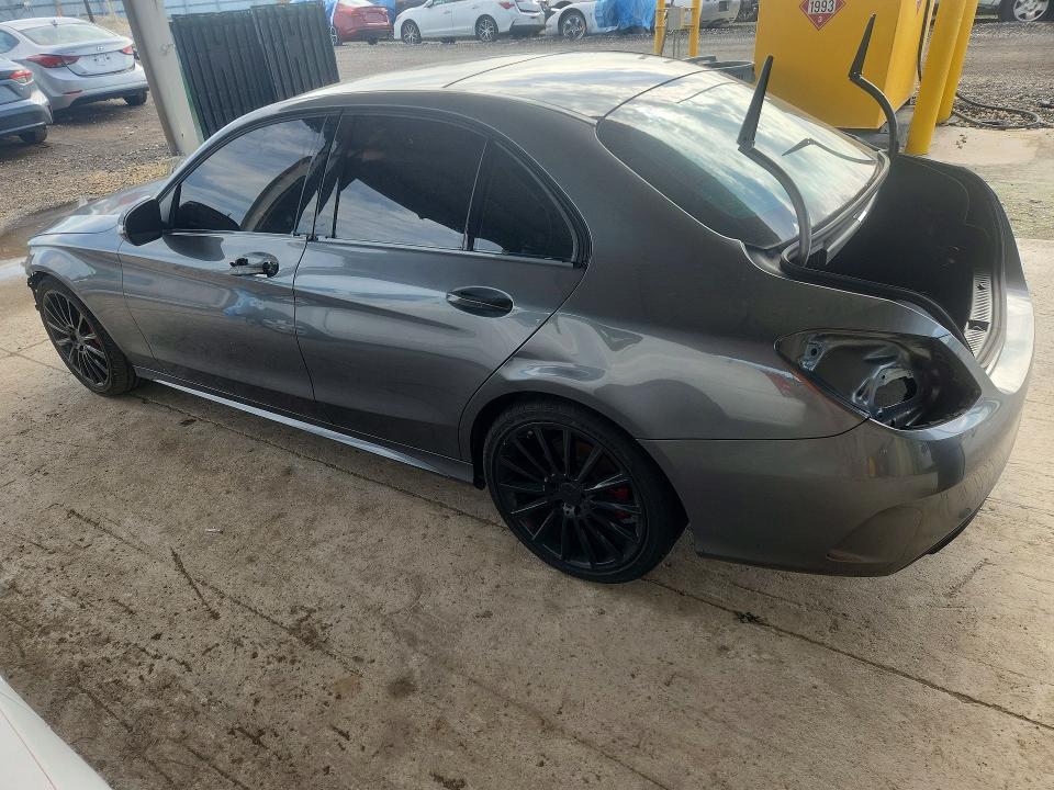 2018 Mercedes-benz C-klasse VIN WDDWF4JB2JR398637 COPART salvage auction — VANDALISM, Fl - Cert Of Title Slvg Rebuildable, sold $3,650 on 2026-07-15 (photo 2)