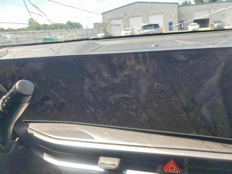 2025 Kia VIN 5XYRL4JCXSG397776 COPART salvage auction — SIDE, Nc - Salvage Certificate Of Title, sold $725 on 2026-07-30 (photo 9)