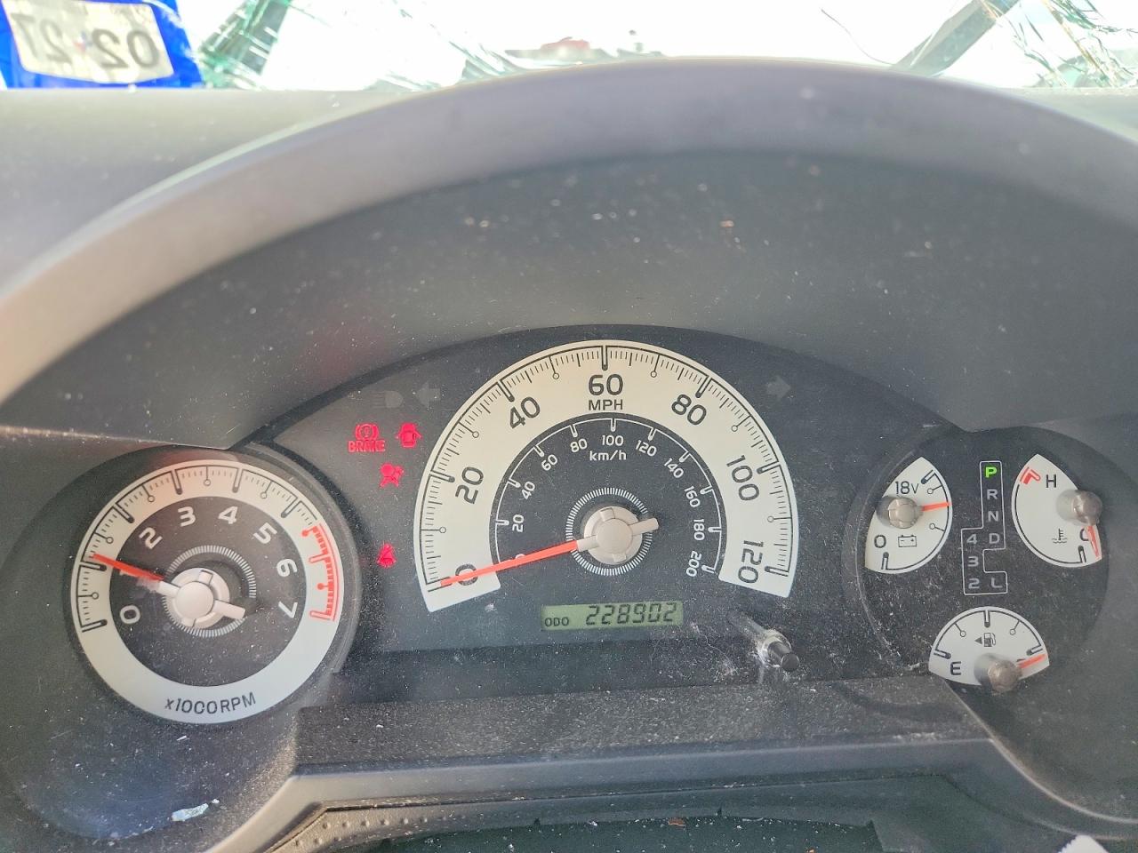 2007 Toyota FJ Cruiser VIN JTEZU11F770015198 COPART salvage auction — Front End, MT - CERTIFICATE OF TITLE, sold $3,100 on 2026-07-09 (photo 9)