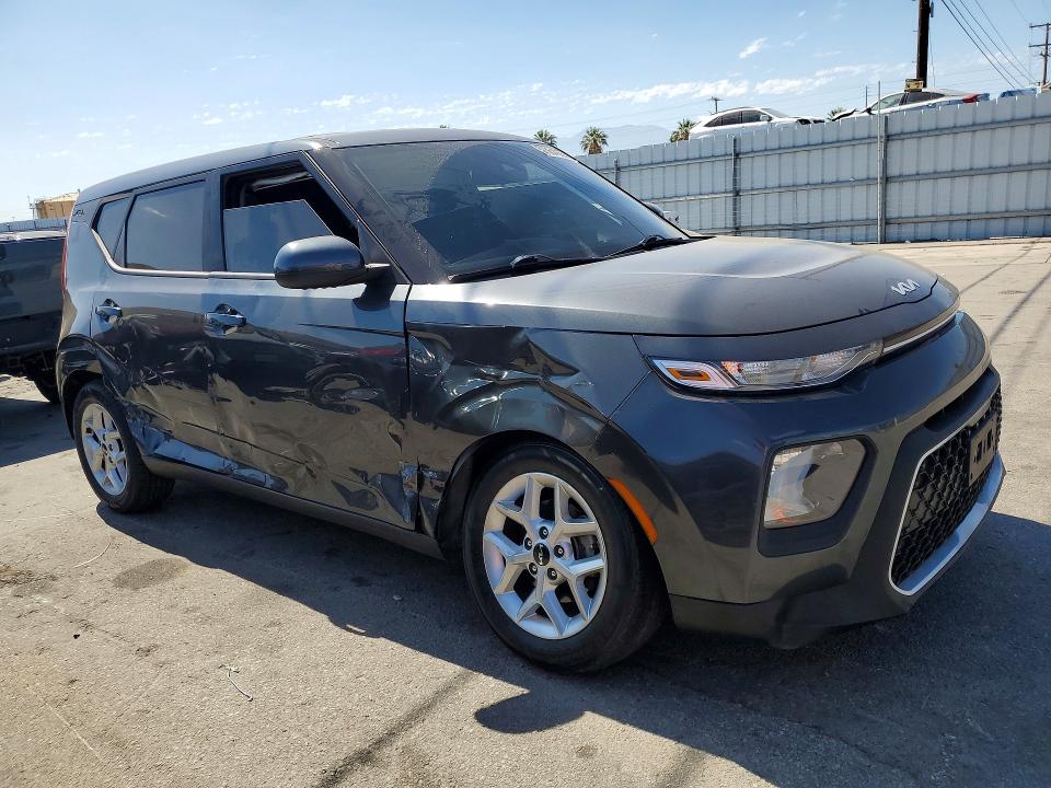 2022 Kia Soul VIN KNDJ23AU4N7831775 COPART salvage auction — SIDE, Ca - Salvage Certificate, sold $900 on 2026-07-23 (photo 4)