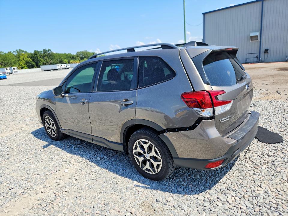 2021 Subaru Forester VIN JF2SKAJC3MH514175 COPART salvage auction — REAR END, Fl - Cert Of Title Slvg Rebuildable, sold $4,400 on 2026-07-27 (photo 2)