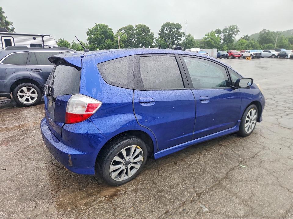 2012 Honda Fit VIN JHMGE8H52CC008357 COPART salvage auction — SIDE, Mo - Salvage Certificate Of Title, sold $1,350 on 2026-07-27 (photo 3)