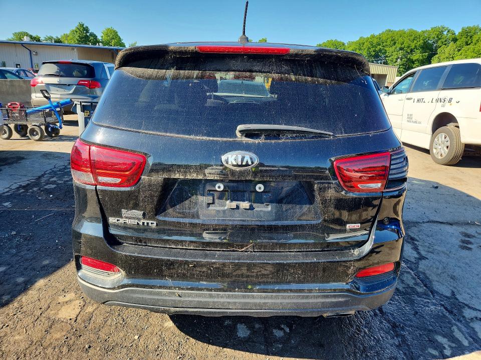 2019 Kia Sorento VIN 5XYPGDA31KG566269 COPART salvage auction — REAR END, NY - CERTIFICATE OF TITLE, sold $1,650 on 2026-07-28 (photo 6)