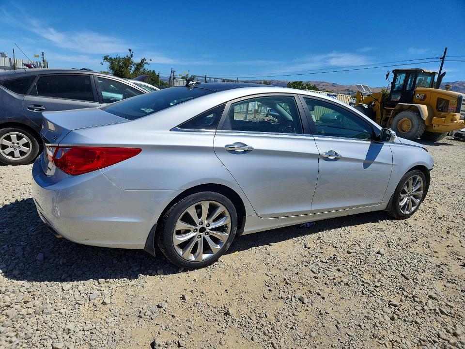 2012 Hyundai Sonata VIN 5NPEC4AB5CH392730 COPART salvage auction — FRONT END, Ca - Salvage Certificate, sold $1,000 on 2026-07-07 (photo 3)