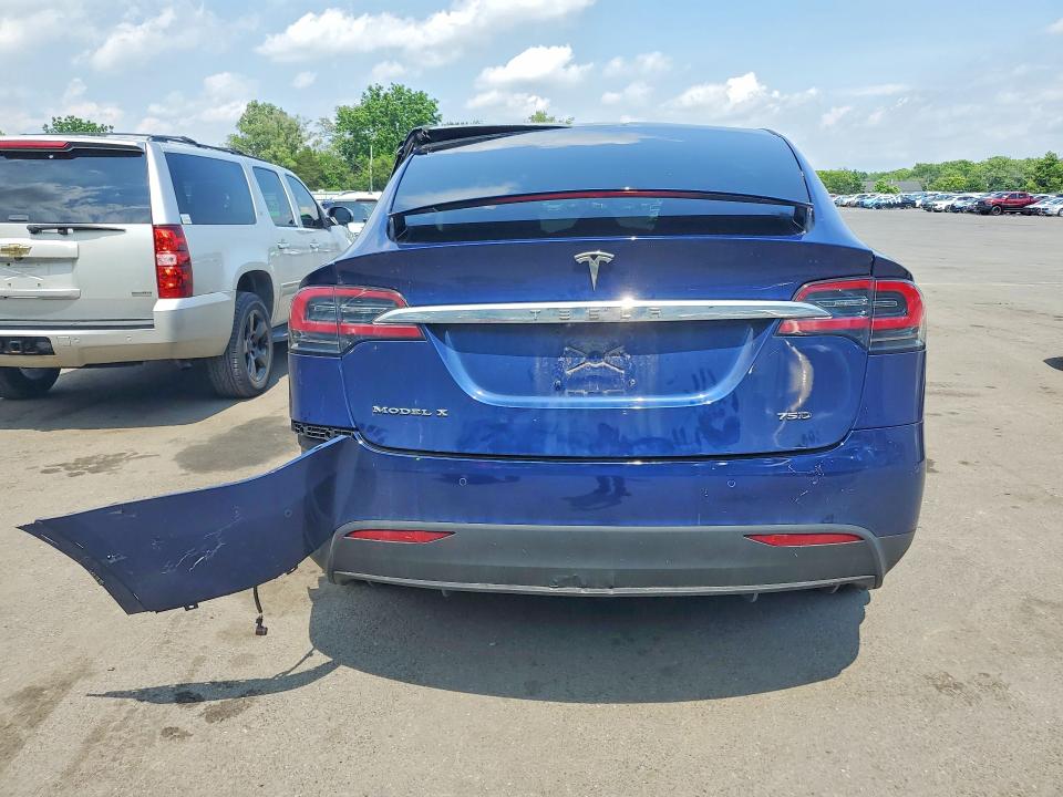 2018 Tesla Model x VIN 5YJXCAE22JF104143 COPART salvage auction — SIDE, Nj - Cert Of Title-Salvage, sold $550 on 2026-07-30 (photo 6)