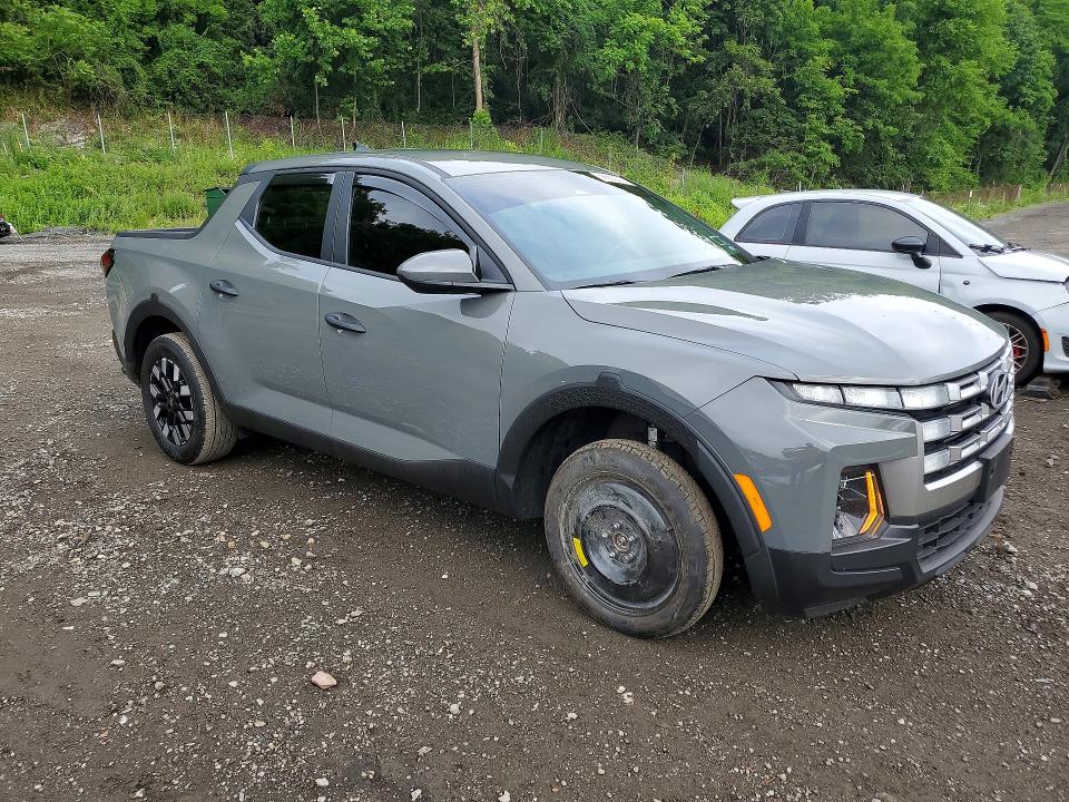 2026 Hyundai Santa cruz VIN 5NTJADDE5TH165176 COPART salvage auction — REAR END, Ny - Mv-907A Salvage Certificate, sold $350 on 2026-07-21 (photo 4)