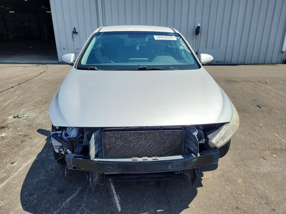 2018 Hyundai Elantra VIN KMHH35LE4JU057953 COPART salvage auction — FRAME DAMAGE, FL - CERT OF TITLE SLVG REBUILDABLE, sold $700 on 2026-07-22 (photo 5)