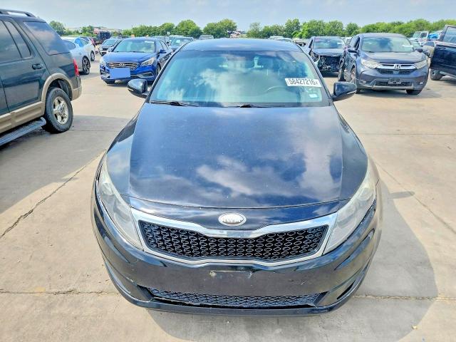 2012 Kia Optima VIN 5XXGN4A70CG084844 COPART salvage auction — SIDE, Tx - Cert Of Title-Rebuilt Salvage, sold $175 on 2026-07-09 (photo 5)