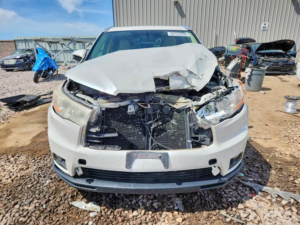 2014 Toyota Highlander VIN 5TDJKRFH6ES060823 COPART salvage auction — FRONT END, Salvage Title, sold $5,500 on 2026-07-27 (photo 5)