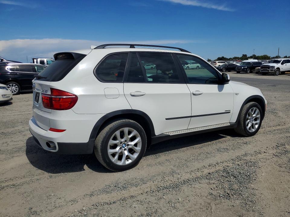 2012 BMW X5 VIN 5UXZV4C59CL753437 COPART salvage auction — FRONT END, CA - DIS/DLR/EXP ONLY CLEAN TITLE, sold $1,950 on 2026-07-07 (photo 3)