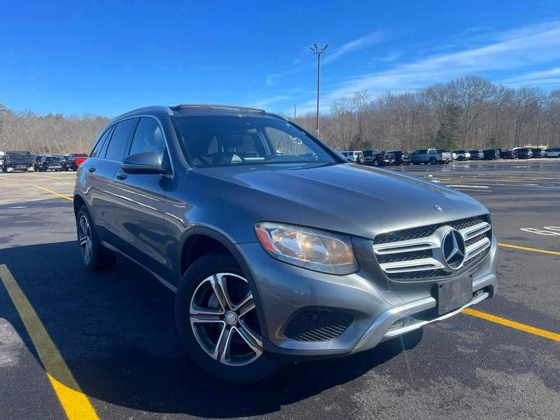 2017 Mercedes-benz Glc VIN WDC0G4KB8HF128331 COPART salvage auction — MINOR DENT/SCRATCHES, Ma - Certificate Of Title (P), sold $9,200 on 2026-07-02 (photo 1)