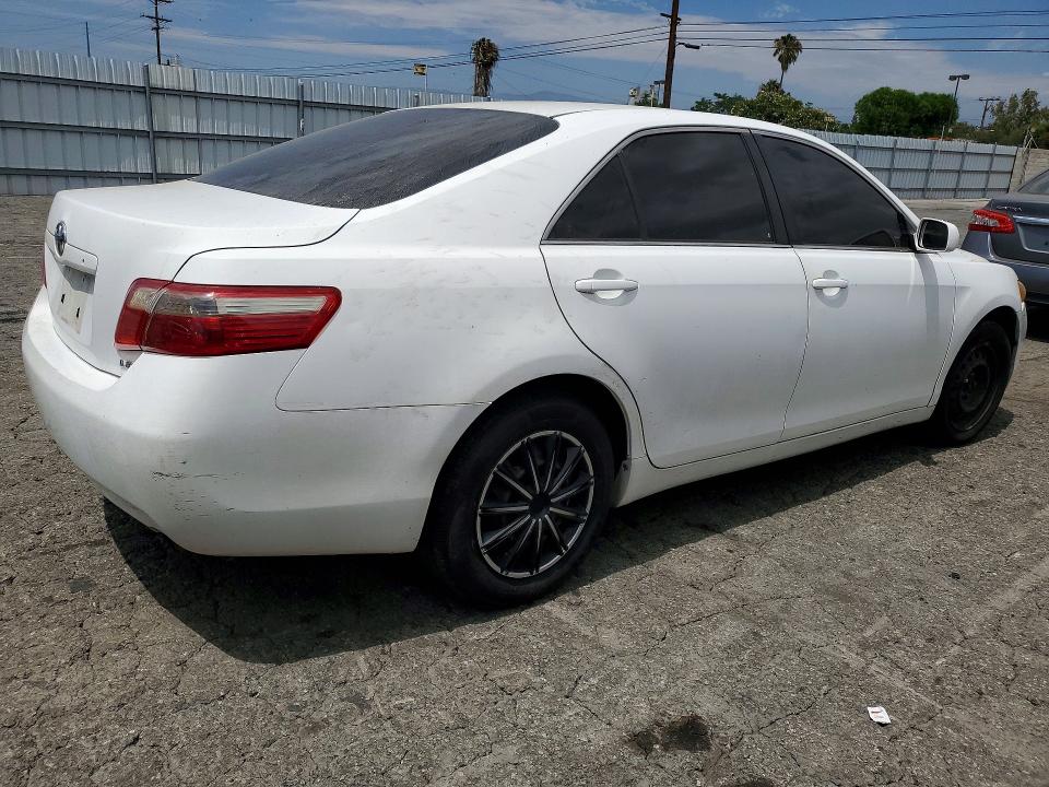2007 Toyota Camry VIN 4T1BE46K77U586043 COPART salvage auction — MINOR DENT/SCRATCHES, Ca - Dis/Dlr/Exp Only Clean Title, sold $850 on 2026-07-02 (photo 3)