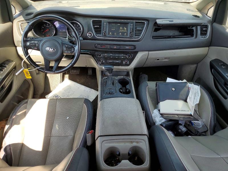 2017 Kia SEDONA VIN KNDMB5C18H6266288 COPART salvage auction — MINOR DENT/SCRATCHES, CA - DIS/DLR/EXP ONLY CLEAN TITLE, sold $1,650 on 2026-07-20 (photo 8)