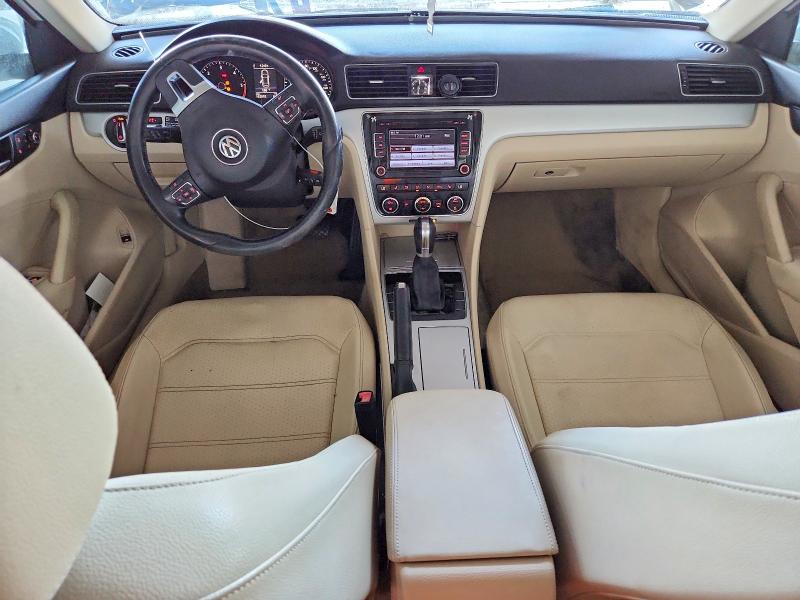 2012 Volkswagen Passat VIN 1VWBN7A32CC042827 COPART salvage auction — NORMAL WEAR, AZ - CERTIFICATE OF TITLE, sold $825 on 2026-07-29 (photo 8)