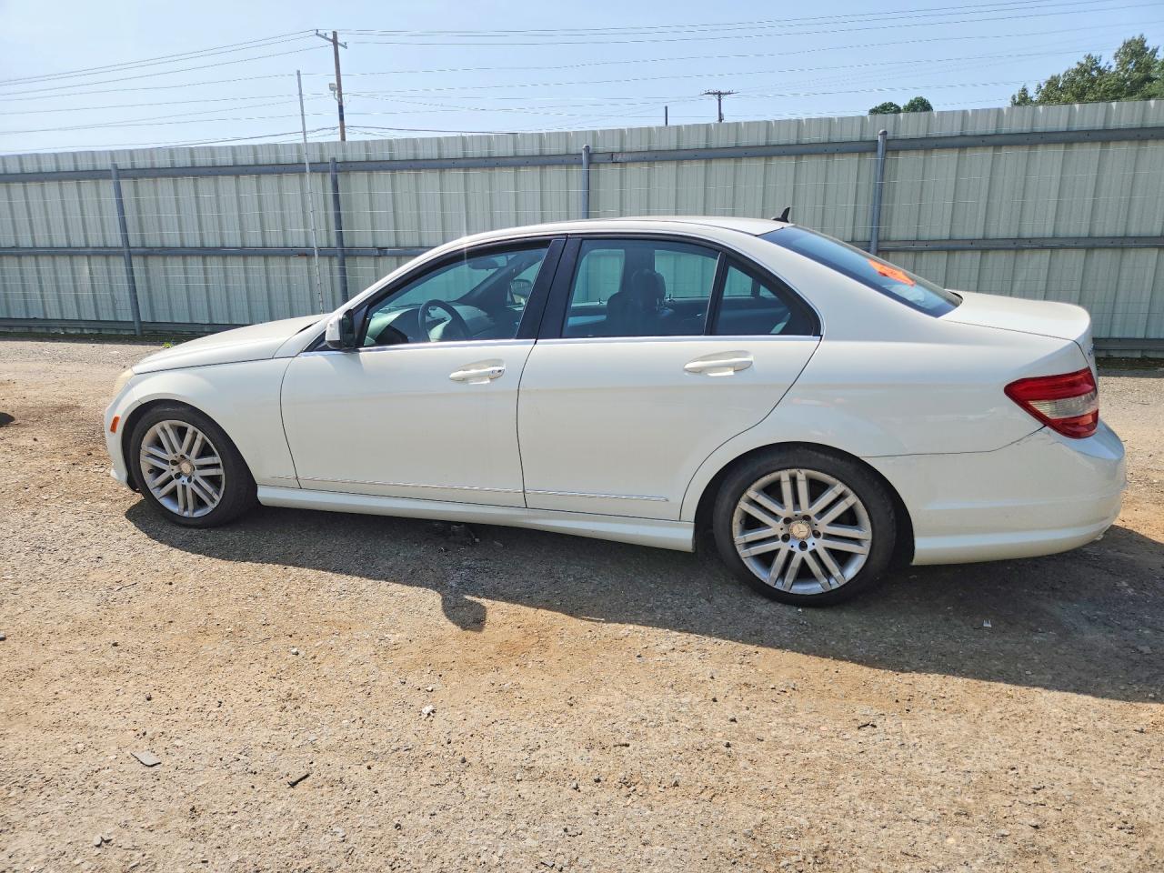 2009 Mercedes-Benz C-Class VIN WDDGF54X39R047586 COPART salvage auction — Hail, LA - CERTIFICATE OF TITLE, sold $450 on 2026-07-09 (photo 2)