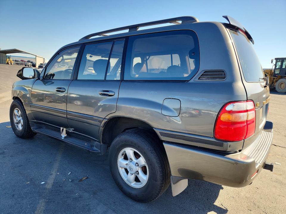 1998 Toyota Land cruiser VIN JT3HT05J8W0023406 COPART salvage auction — FRONT END, CA - SALVAGE CERTIFICATE, sold $2,500 on 2026-07-13 (photo 2)