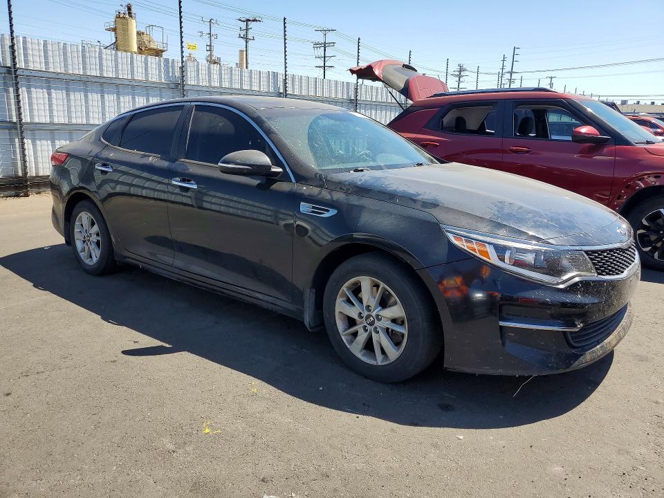2016 Kia Optima VIN KNAGT4L35G5117151 COPART salvage auction — MINOR DENT/SCRATCHES, Ca - Dis/Dlr/Exp Only Clean Title, sold $2,150 on 2026-07-06 (photo 4)
