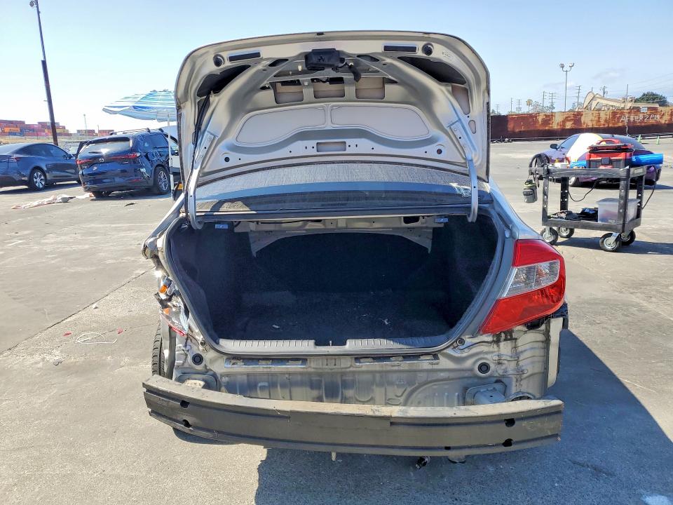 2012 Honda VIN 19XFB2F84CE326067 COPART salvage auction — REAR END, Ca - Salvage Certificate, sold $1,350 on 2026-07-10 (photo 6)