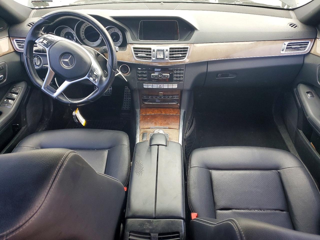 2014 Mercedes-Benz E-Class VIN WDDHF8JB8EA807485 COPART salvage auction — Normal Wear, VA - DEALER ONLY CLEAN TITLE (P), sold $2,050 on 2026-07-01 (photo 8)