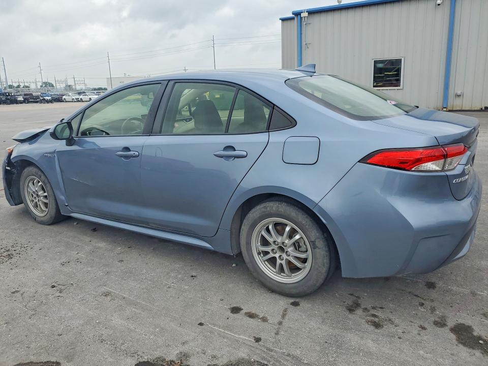 2021 Toyota Corolla VIN JTDEAMDE4MJ006674 COPART salvage auction — FRONT END, Salvage Title, sold $5,100 on 2026-07-24 (photo 2)