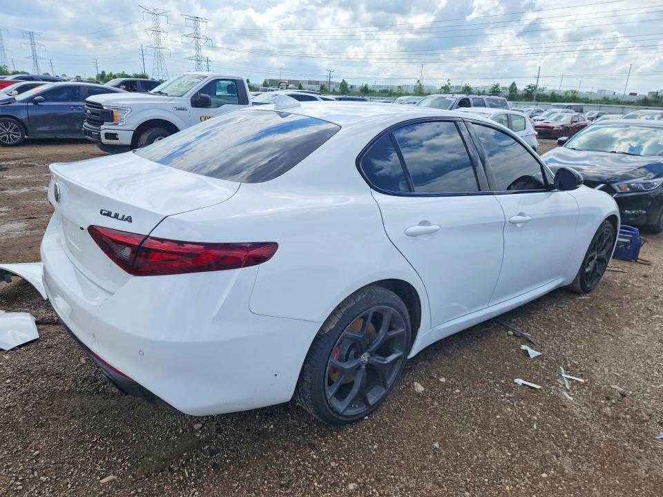 2020 Alfa romeo Giulia VIN ZARFANAN3L7634130 COPART salvage auction — FRONT END, Il - Salvage Certificate, sold $2,850 on 2026-07-21 (photo 3)