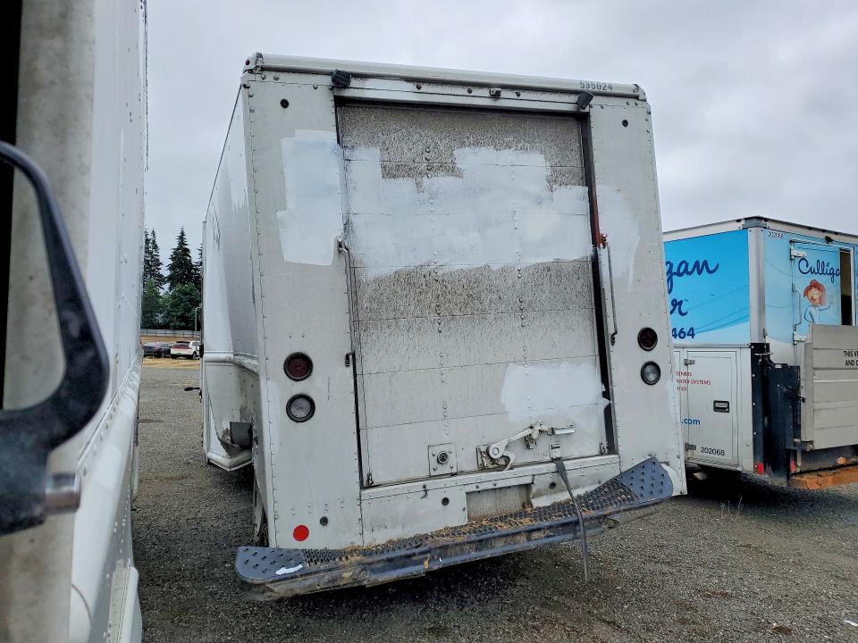 2022 Frht - freightliner VIN 4UZAAPFA2NCND3040 COPART salvage auction — REAR END, WA - BILL OF SALE, sold $1,550 on 2026-09-09 (photo 2)