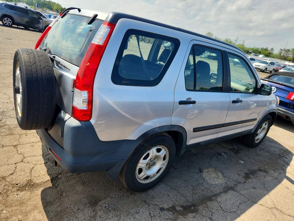 2005 Honda Cr-v VIN JHLRD78575C040279 COPART salvage auction — SIDE, CT - CERT OF TITLE-SALVAGE, sold $475 on 2026-07-21 (photo 3)