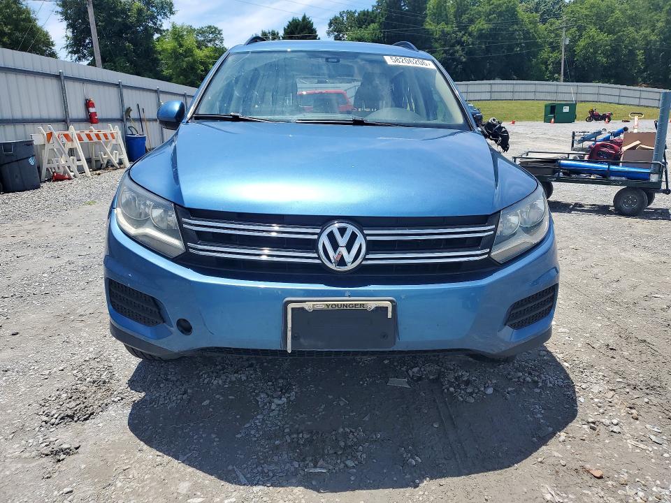 2017 Volkswagen Tiguan VIN WVGBV7AX6HK027360 COPART salvage auction — SIDE, NC - SALVAGE CERTIFICATE OF TITLE, sold $600 on 2026-08-12 (photo 5)