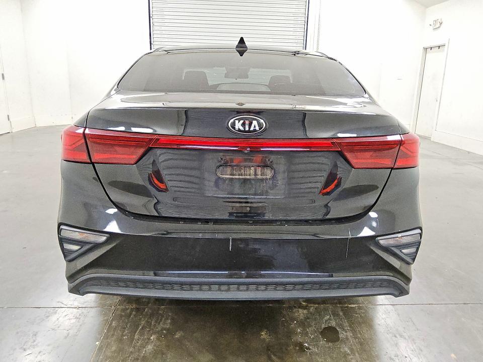 2020 Kia Forte VIN 3KPF24ADXLE190575 COPART salvage auction — FRONT END, Tx - Certificate Of Title, sold $5,300 on 2026-07-09 (photo 6)