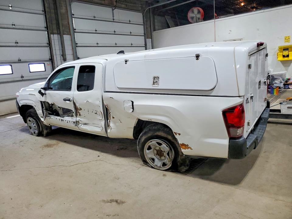 2020 Toyota Tacoma VIN 5TFRX5GNXLX178270 COPART salvage auction — SIDE, WI - CERTIFICATE OF TITLE, sold $5,600 on 2026-07-28 (photo 2)