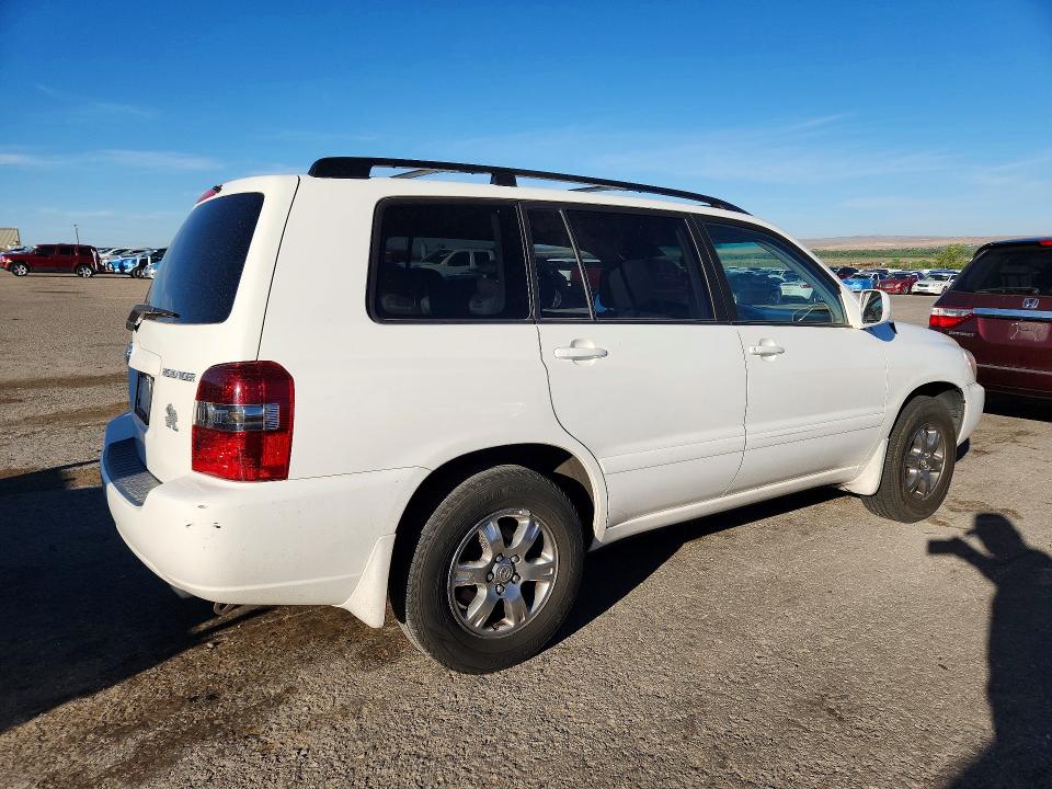 2005 Toyota Highlander VIN JTEDP21A950086816 COPART salvage auction — FRONT END, NM - CERT OF TITLE-SALVAGE (P), sold $2,050 on 2026-07-13 (photo 3)